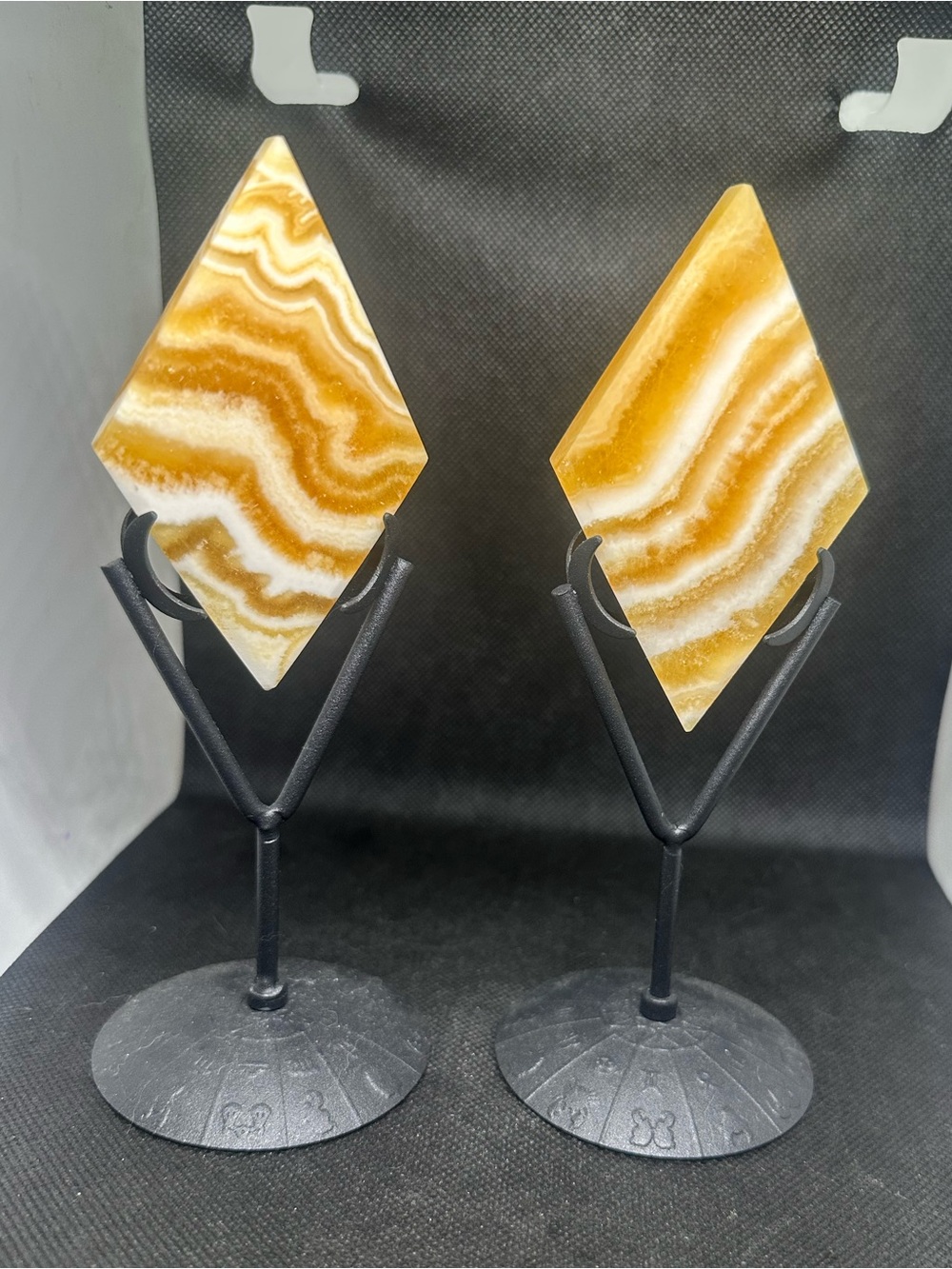 (1) yellow banded calcite diamond W/ stand